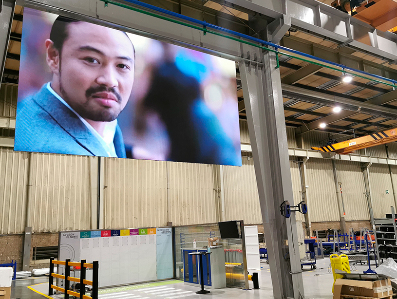 ikusled's tweet photo. Galería de fotos del proyecto desarrollado para thyssenkrupp elevator @TKE_ES en España. #Digitalización de los departamentos de producción y calderería con 2 #pantallasled gigantes interiores en la fábrica de Mieres, Asturias. https://t.co/f7KRR00n01