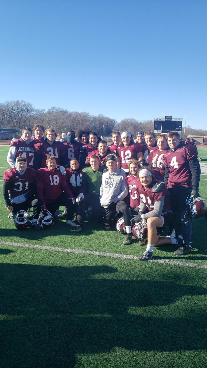 CoachCJake's tweet photo. Happy 🦃 day from the LBeasts! #GetSome https://t.co/AZKbi4a6yW