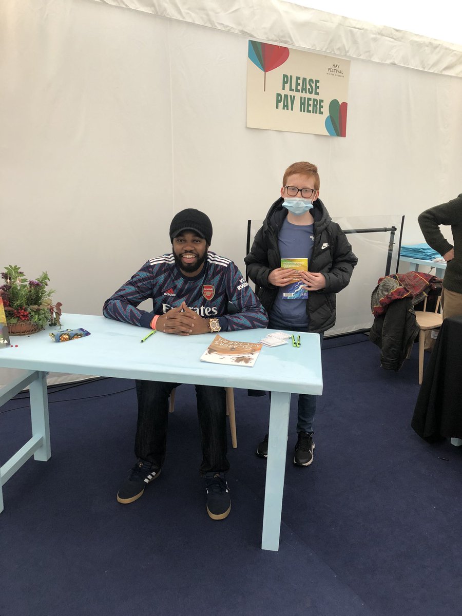 CWCHS_English's tweet photo. Amazing day at the Winter Hay Festival! Lots of signed books! #HayWinterWeekend 📚 https://t.co/ZB3tI8sEST