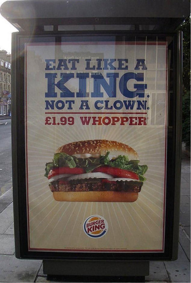merakethink's tweet photo. Una bonita guerra de marketing…

King vs Clown 

Y tú ¿cuál eres 👑 o 🤡?

#Merakethink #Marketing #BurgerKing #McDonalds https://t.co/Hzy0A02zFu