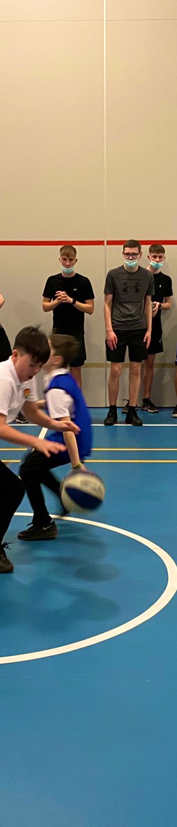 ASGreenwood1's tweet photo. #NAParticipation💛🖤 

Busy Thursdays Afterschool in @Greenwood_Acad Cluster 

💛 P5-7 football @SpringsidePS 
🖤 P1 multi sports @SpringsidePS 
💛 P7 basketball @DreghornPrimary 
🖤 P3 multi sports @Lawthorn_PS 
💛 P2/3 multi sports @glebeps 

Thanks to our @TEAMPEGW Leaders https://t.co/IcbnaPXG0I