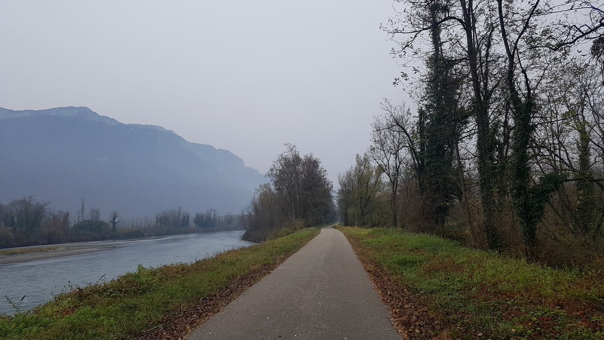 Gravelotaf's tweet photo. Je récupère la voie verte #Veloroute63 #V63. https://t.co/bPXffKTPQY