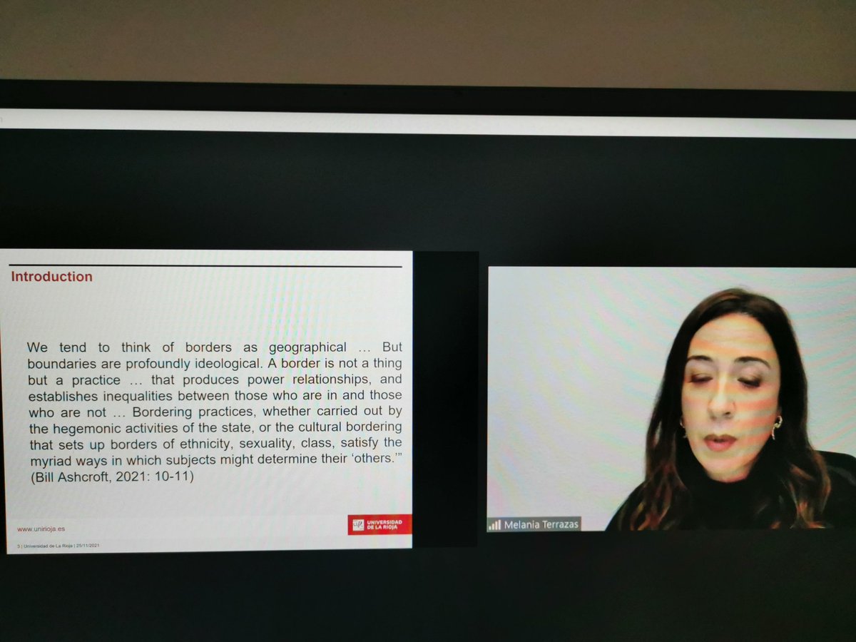 Melania Terrazas on "bordering practices" (Ashcroft) and @johanschimanski &amp; S. F. Wolfe's Border Poetics to frame feminist Irish writing and how the author crosses different kinds of #borders with an emphasis on cultural &amp; social practices/values
#AEDEAN44 <a href="/aedean2021/">AEDEAN2021</a> <a href="/aedeaninfo/">AEDEAN</a>