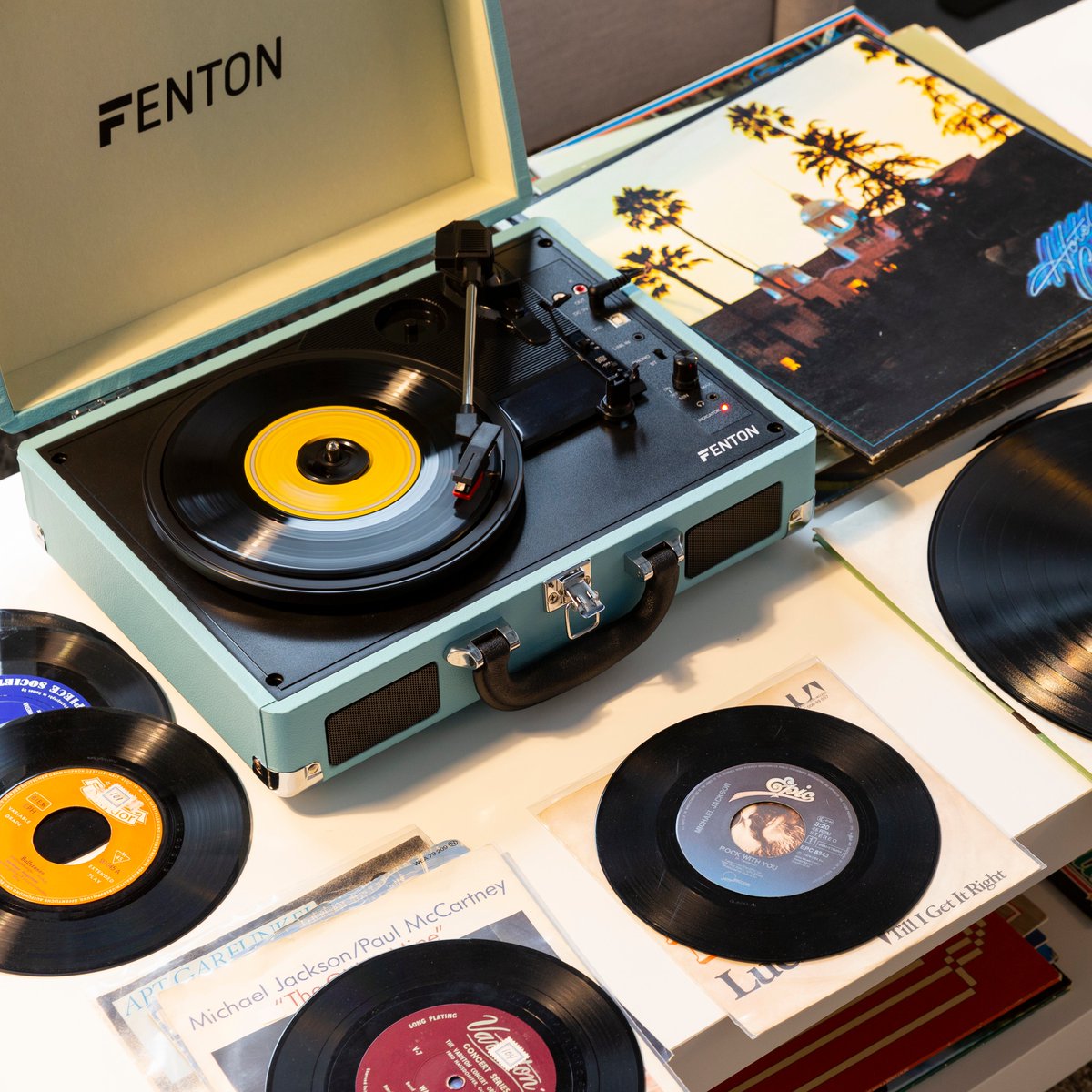 Something new for your gaming hub or a karaoke microphone to sing a song or two? We've got it all at ElectroMarket this Black Friday, with 10% off all orders over £100.

🎁 Explore our ULTIMATE selection of gifts, ideal for the upcoming festive season: electromarket.co.uk/christmas