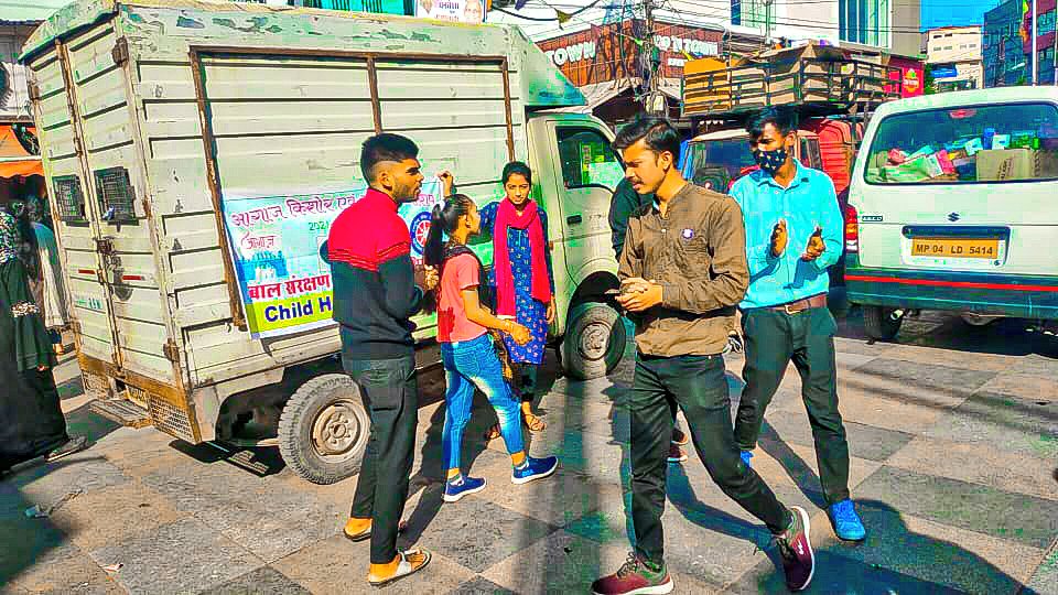 JayeshR98645010's tweet photo. 24/11/2021. 25/11/2021 Street play for disabled children's #aagazmp #voicesforchildprotection https://t.co/amiHNfyC3B