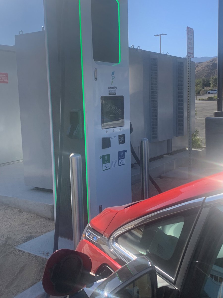 FlyingMachine1's tweet image. Thanks @ElectrifyAm for the Free Thanksgiving Juice