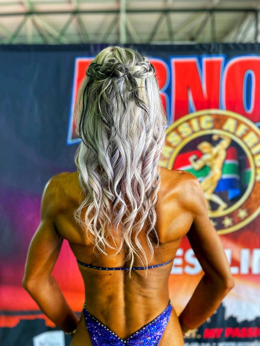 grabe_karen's tweet photo. There is a stream of love…supporting my dreams..

📸 @gawiesteyn 

#dreams #goals #faith #hope #love #fitgirlsguide #bodybuilding https://t.co/PuMEpzD7Mr