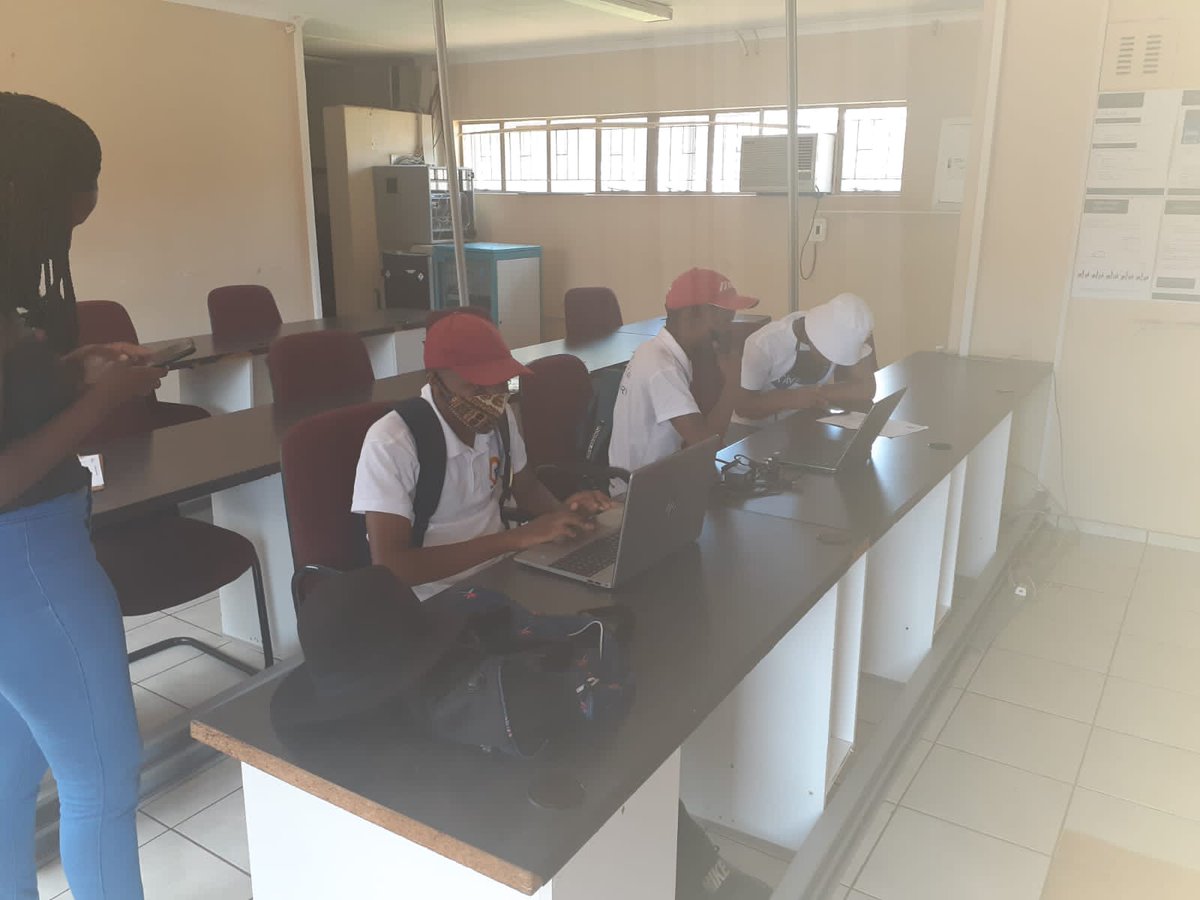 MyAoC_SA's tweet photo. On the 24th of November 2021, we helped learners from Winile and Zonkizizwe Secondary Schools with their NSFAS applications. We continue to strive to make higher education easily accessible to learners from township and rural public schools. #HumanDevelopmentIsOurPassion https://t.co/Ky4TRmkzPm