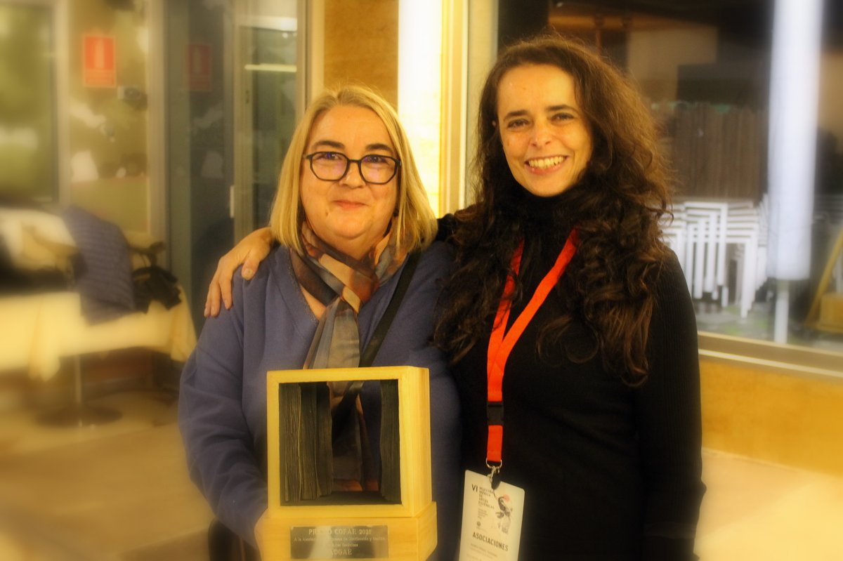 _Adgae's tweet photo. Gracias a @COFAENET , al jurado de los premios, a los organizadores de la #MAE (#Cemart @Agcex) por el reconocimiento y la acogida.
Ahora seguiremos trabajando. JUNTAS SOMOS MÁS FUERTES
#Adgae #mae #agcex #cemart #cofae #premio #Extremadura #cultura #distribución https://t.co/vzFEux2rbz