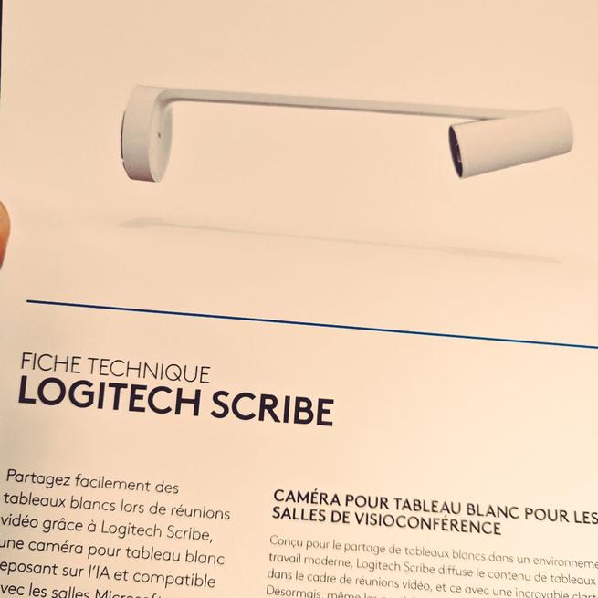 CoReflechir's tweet photo. J'ai découvert une caméra étonnante !
La #logitechscribe !
Elle t'efface de devant le tableau... Enfin si tu suis le cours à distance.

#educatice @LogitechG @e4fages @DGuillemainDaux @CATHELIN4 @Jlschaff (même si y a encore des câbles 😉😂) https://t.co/F18JUa93j6