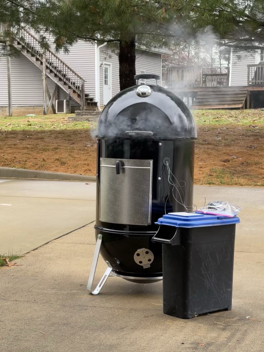 BradyJackson1's tweet photo. SMOKE ON! Maiden voyage of the 22” #WSM 2 pork shoulders on the bottom rack and 2 turkey breasts on the top rack. #charcoalsyndicate @WeberGrills @Kingsford #froman https://t.co/PN0LN2aaMP