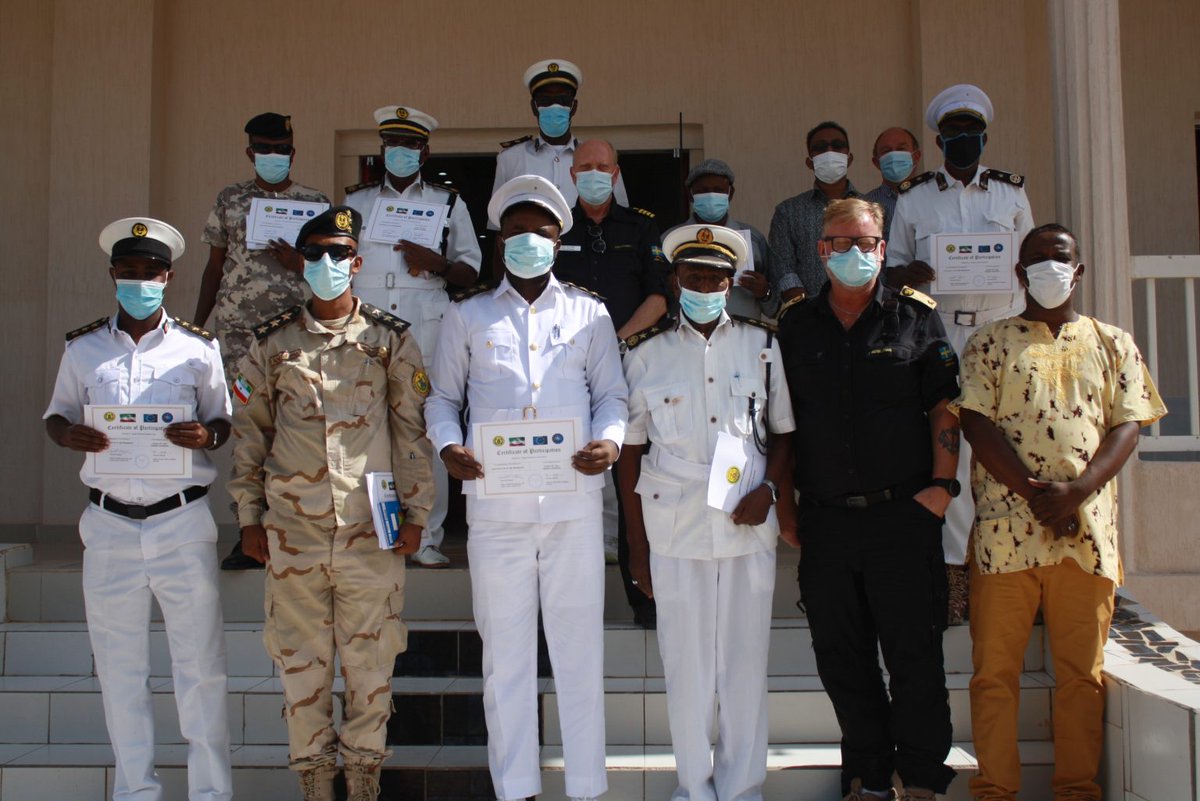 somalilandcoas1's tweet photo. A one-day workshop organized by EUCAP was attended by senior officers of the Somaliland Coast Guard led by the Deputy Commander of the Coast Guard Vice Admiral Hassan Ali Awed. The training focused on reviewing and updating the knowledge on the Somaliland Coast Guard law. https://t.co/hCYCUrGJa7