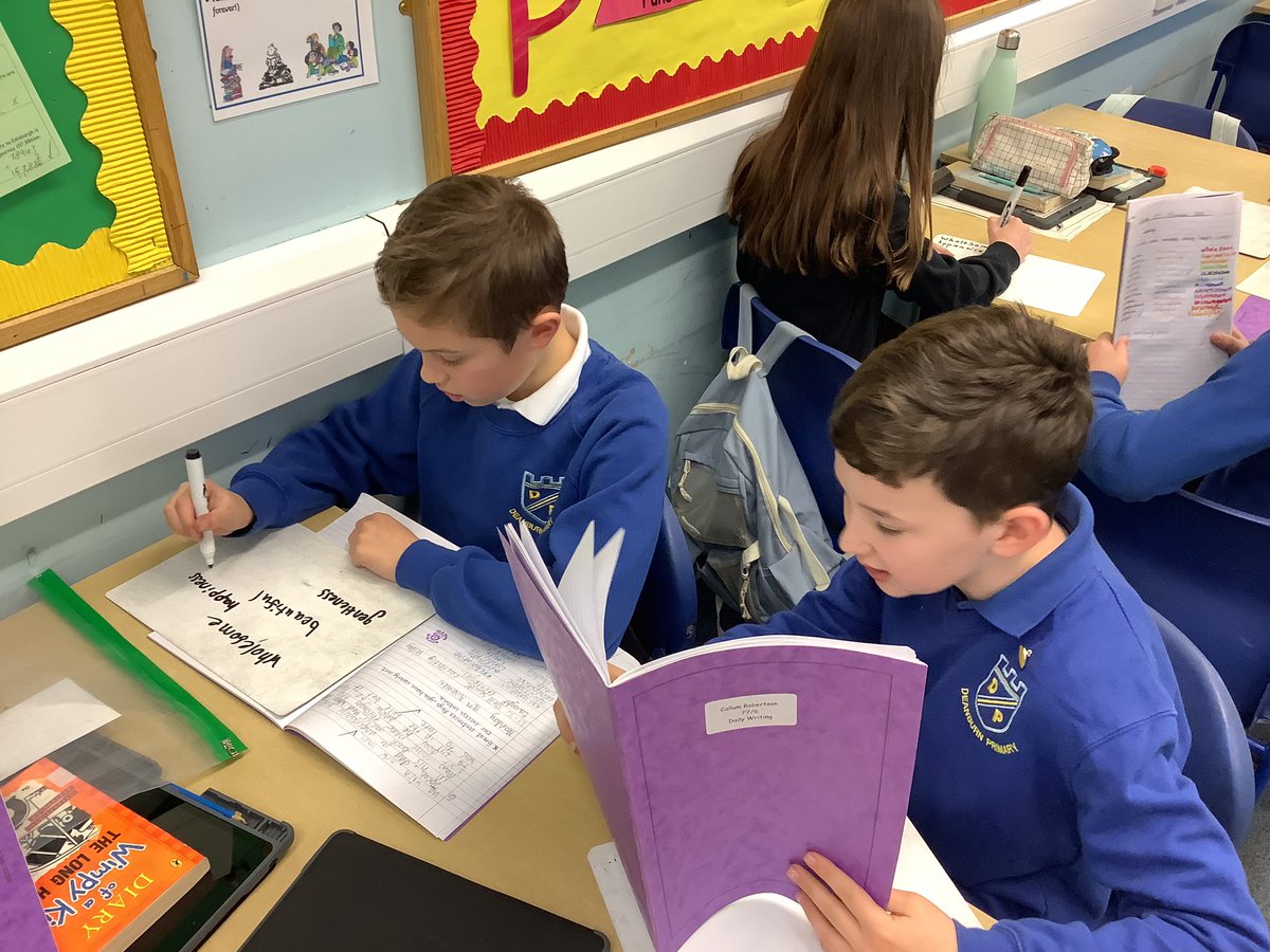 DeanburnPS_P3's tweet photo. Some partner spelling work today - reciprocal teaching and hangman! Taking on different roles as word reader and word writer! Tasting our peers! #spelling #literacy #partner #wordreader #wordwriter #reciprocal #teaching #peers https://t.co/a6PtSDGDly