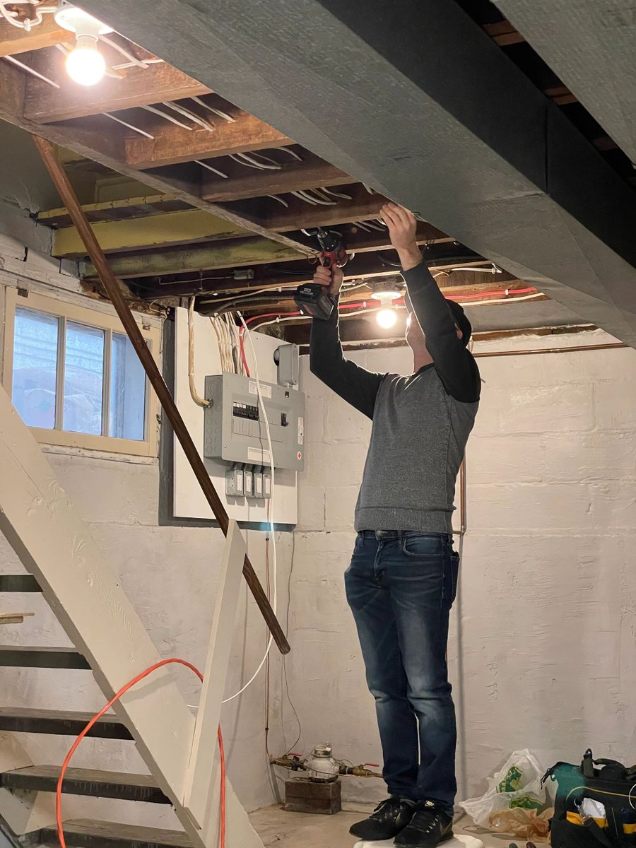 BetterOptionsIn's tweet image. Don’t underestimate the value of having insuite laundry for your tenants. Everybody loves to have their own personal washer and dryer! It is well worth the investment. #rentals #wirepulling #laundry #washer #dryer #realestateinvesting #electricians