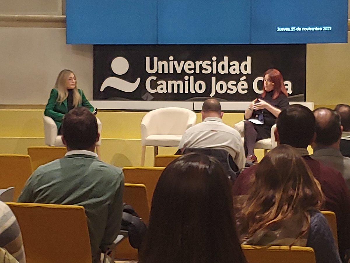 tgarcmar's tweet photo. Transporte en femenino. @universidadcjc #soytransporte #soylogistica @mserrper https://t.co/SMHve0Lggy