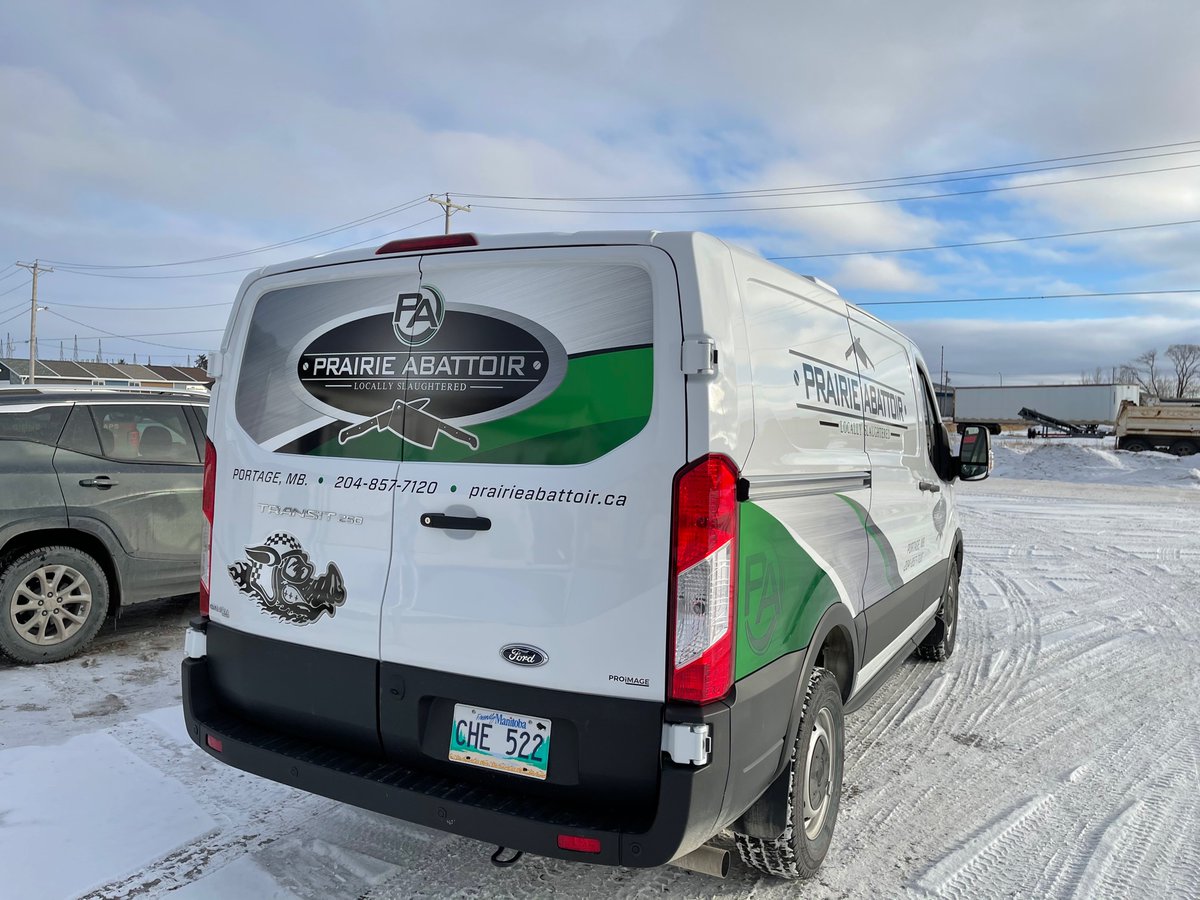ProimageSigns1's tweet image. another one for the @prairieabattoir.ca fleet  #fleetgraphics #arlonSLX+