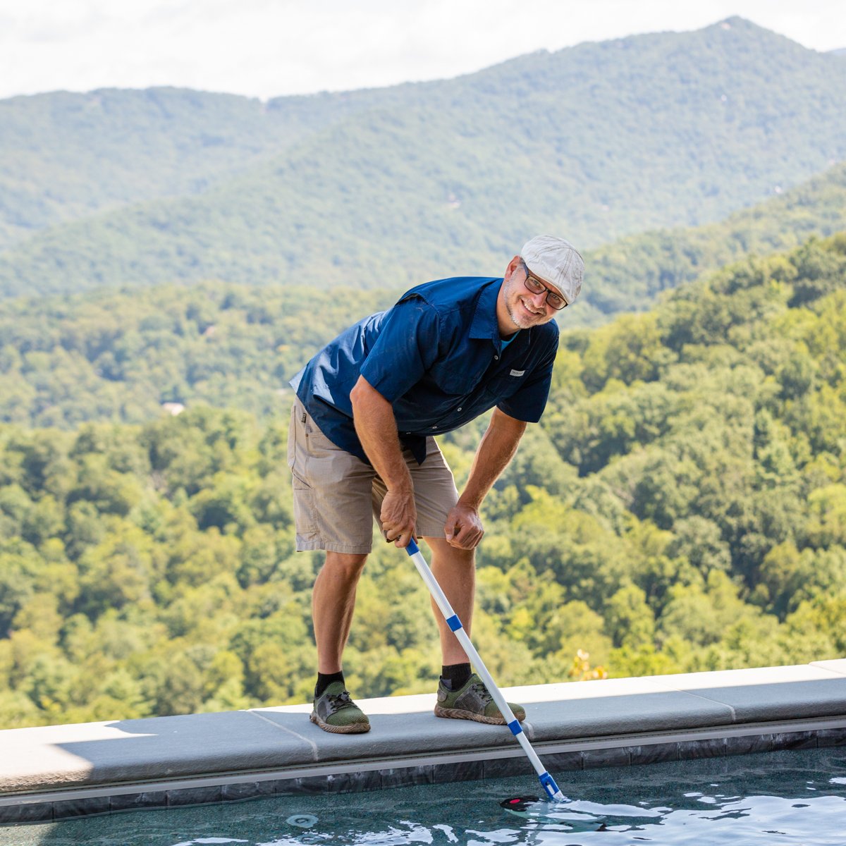 WNCWaterTherapy's tweet photo. This Thanksgiving, we're remembering how grateful we are to do what we love for a living, and we couldn't do it without you, Asheville! What are you feeling thankful for today? https://t.co/K1JFh1DwUp