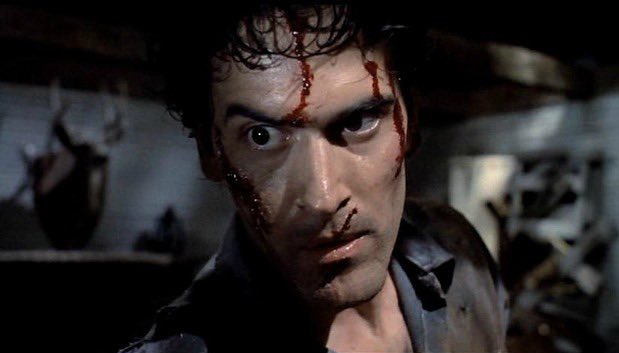 HorrorAddictX's tweet photo. The best final boy https://t.co/VtGvOLNSZr