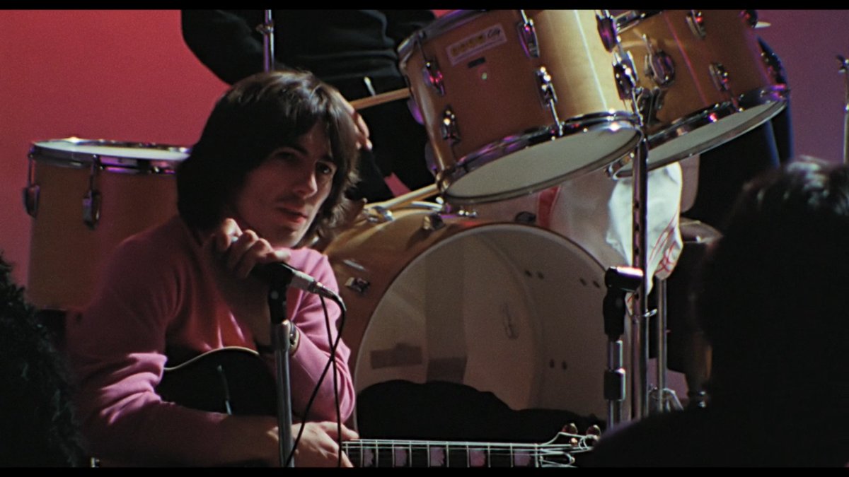 BEATLESF0RSALE's tweet photo. george harrison before and after being electrocuted https://t.co/hF8TqZtzaL