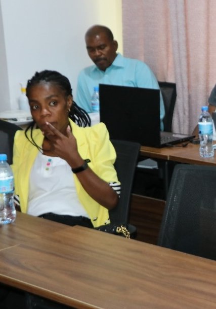 JudithFerdinan5's tweet photo. Waandishi wa Habari tunajukumu la kuelimisha jamii kuhusiana na athari zinazotokana na uwepo wa vitendo vya ukatili wa kijinsia hususani kwa wanawake na watoto
@bete_tv @GjAssenga @TAMWA_ @VPyuza https://t.co/chZU8D3VIs
