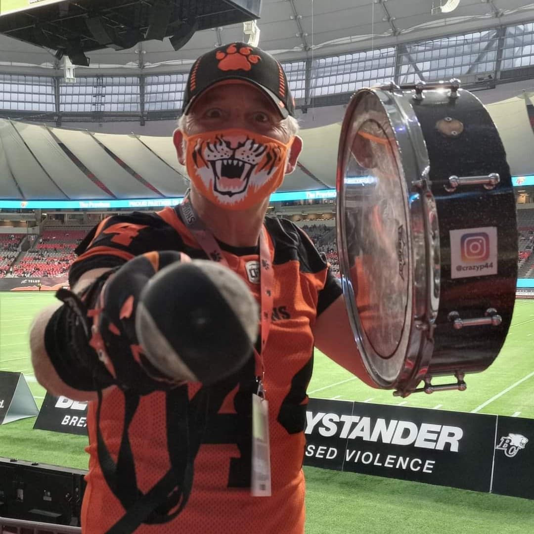 Thank you to the fantastic team at <a href="/AmaconLiveWell/">Amacon</a> who make it possible for some of our military, veterans &amp; first responders to take a break with their families at <a href="/BCLions/">BC LIONS</a> games each year.

Great to see our men and women in uniform receiving the recognition that they deserve