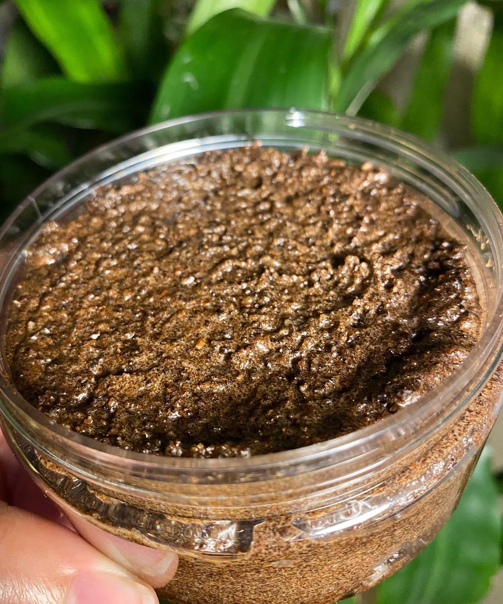 TheAmethystBabe's tweet photo. And the newest addition to our body product collection…coffee scrubs! Infused with cinnamon, vanilla and yummy brown sugar. https://t.co/g2wAEbEFJC https://t.co/U9dLA86X1Z