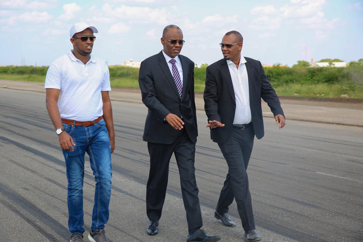 SenDrHussein's tweet photo. President #Laftagareen is loyal to his people of South West State of Somalia. He has implemented development projects which benefited by the local communities. Now, the phase one construction of Shaati Guduud airport runway is over.Thanks to the donors. https://t.co/S1LzxhYEhp