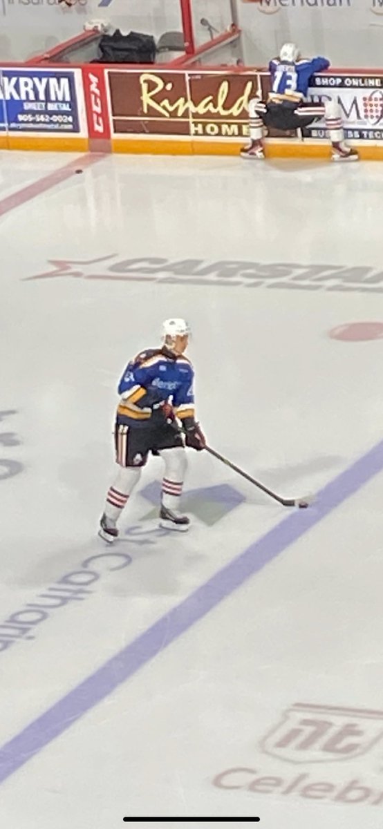 Sami Douglas-Najem warming up for the #IceDogs and making his OHL debut tonight versus the Hamilton Bulldogs. Looked very impressive in training camp and excited to see what he can bring to the team.