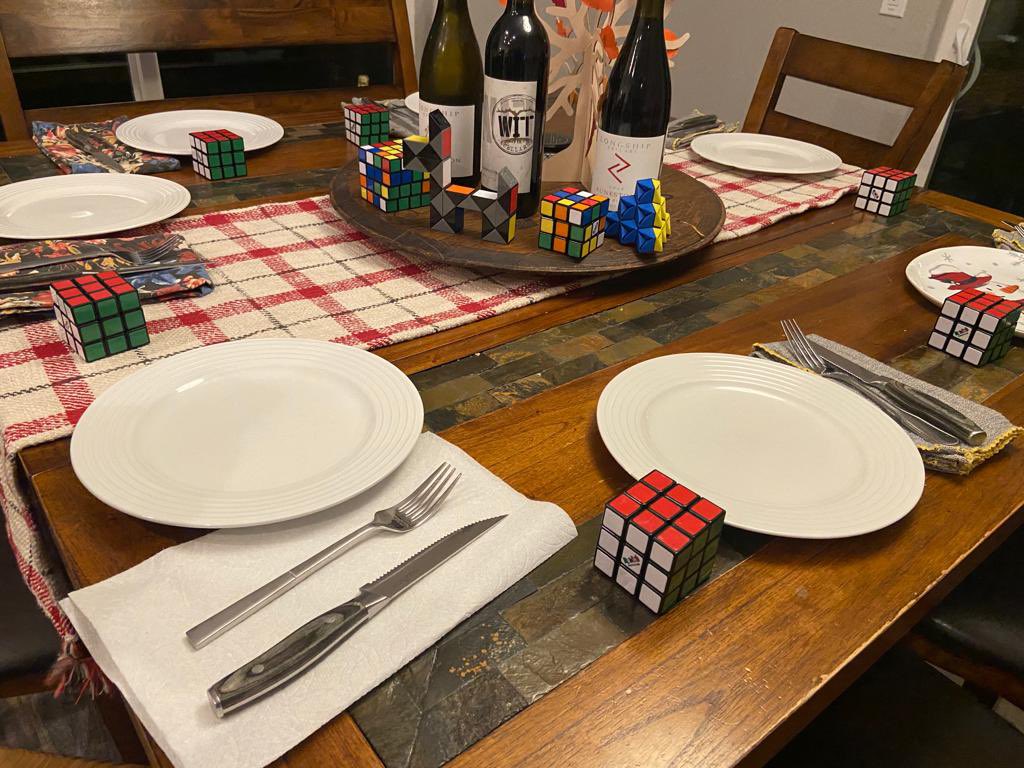 Unspun_Academy's tweet photo. HAPPY THANKSGIVING

This year I am extremely lucky to be spending Thanksgiving with great friends in America (being from the UK this is somewhat of an experience!)

Feeling incredible grateful

#Rubiks #RubiksCube #CubeAtHome #RubiksAmbassador #Thanksgiving #HappyThanksgiving https://t.co/7hJm31go9m