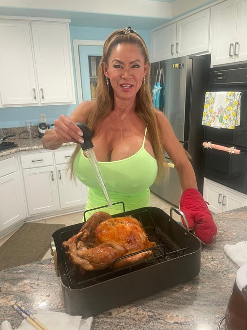 Basting  the turkey... 😆 https://t.co/YjB604ddwm<a href="/tag/tittytuesday"class="tags"><span>#tittytuesday</span></a><a href="/tag/bigtits"class="tags"><span>#bigtits</span></a><a href="/tag/bignipples"class="tags"><span>#bignipples</span></a><a href="/tag/asianbeauties"class="tags"><span>#asianbeauties</span></a>