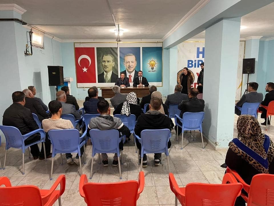 İl Başkanımız Sayın Muhammet Şerif AYDIN , Bismil İlçe Başkanlığımızı ziyaret ederek ,Teşkilatımızla ile bir araya gelip istişarelerde bulundu.
@MahsumMelikoglu 
<a href="/eyupkadirinan/">Eyyüp Kadir İnan</a> 
<a href="/mucahidsuleyman/">Mücahid Süleyman Daldallı</a>