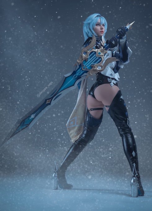 Does it snow in your hometown?❄️

#eula #genshinimpact #eulacosplay https://t.co/0J1QastNQS