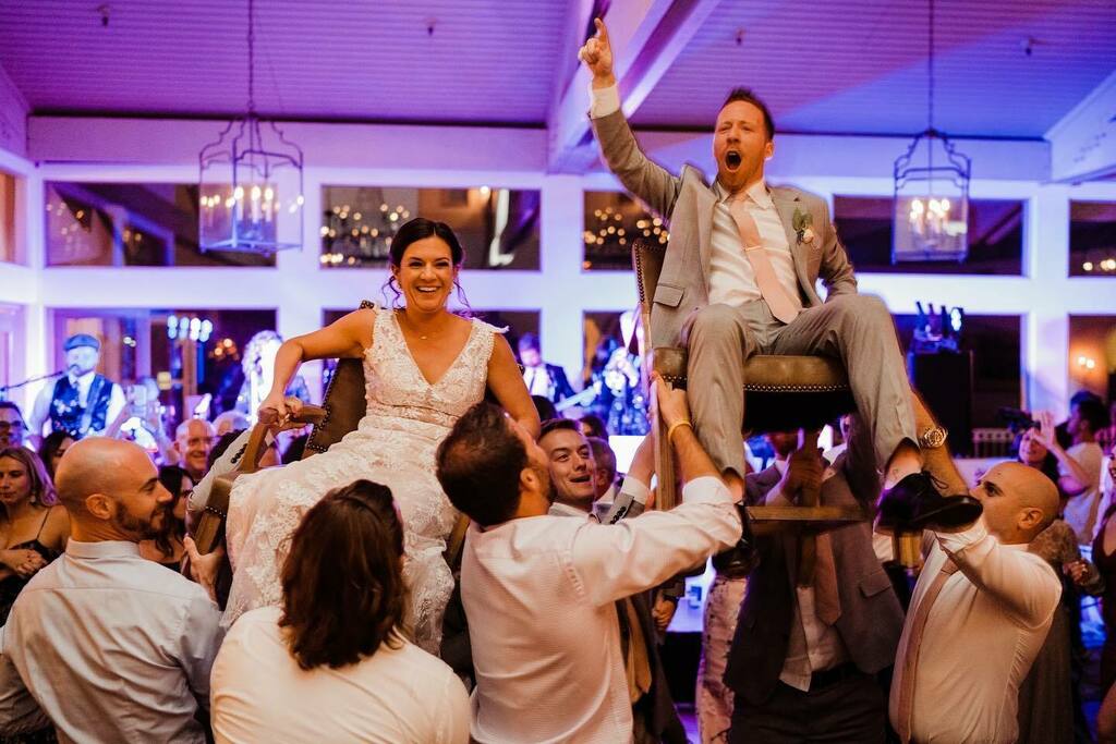 InTheDetailsWed's tweet photo. Cannot believe moments like this are a part of our job and we are so unbelievably grateful for it 💙 Happy Thanksgiving to our ITD couples and friendors! ⠀
- ⠀
Photo: @Kept_Record ⠀
Beauty: @GlamAndTan ⠀
Venue: @VistaValleyCountryClub ⠀
Coordinato… https://t.co/NFPdkLzeDk https://t.co/vlblIeTEXd