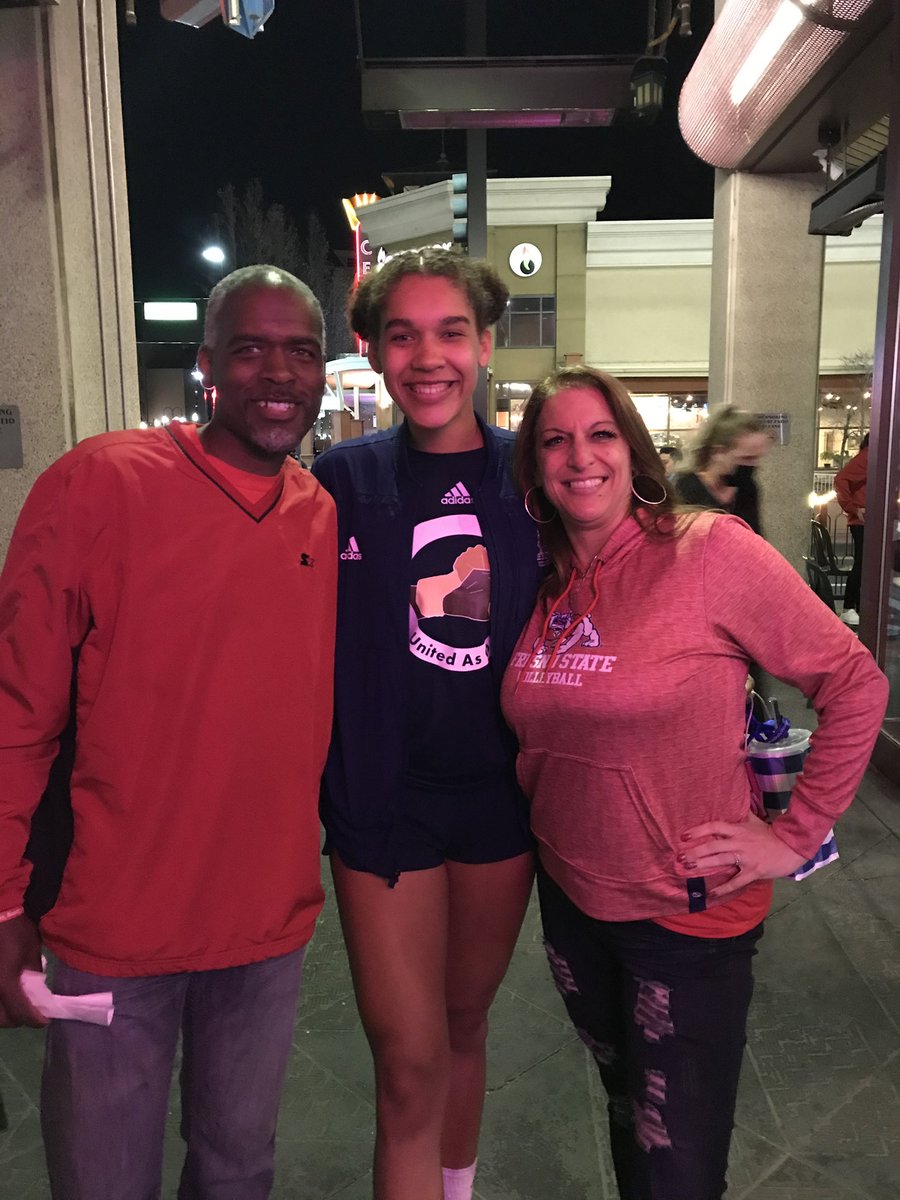 a_kelley7's tweet photo. thankful 🥰🙏🏽 https://t.co/qqz0hoRB0w