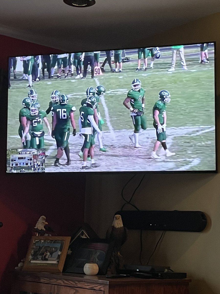 RyanLEL08's tweet photo. @kevpierce14 Watched it in Pittsburgh https://t.co/33TjQUzWFu