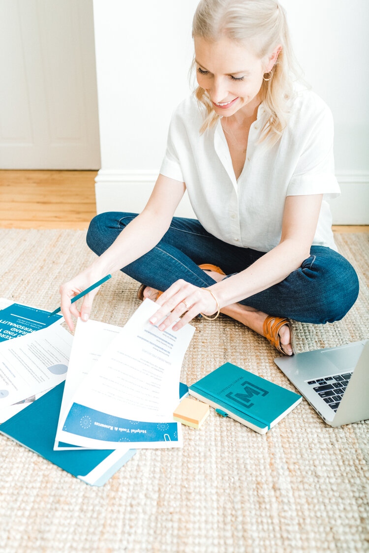 Spiritof608's tweet photo. Brand Photographer Jessie Wyman Tells Us What Every Ethical Fashion Biz Needs Before The Next Photo Shoot (Plus, Pivots &amp; Choices) https://t.co/5vvGp1XmDH
#podcaster #podcasting #podcast #fashionpodcast https://t.co/LoLEYI7qEg