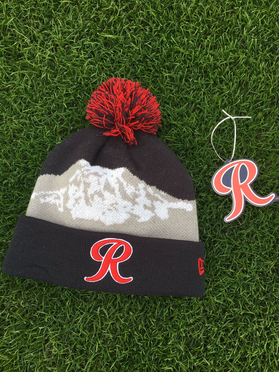 🦃THANKS-Giveaway🦃
Retweet this post and you will be entered to win our new R mountain knit and R ornament. Comment and tag someone you are thankful for to receive an extra entry. To win you must follow this account. Winner will be chosen Friday at noon.
rainiers.milbstore.com