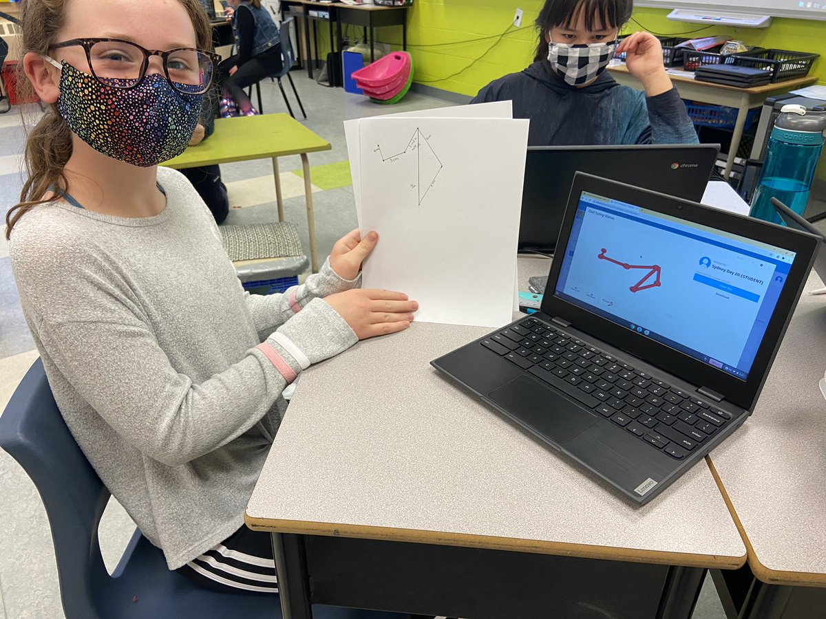 HDDawe's tweet image. Designing our #constellations today in #tinkercad! Stayed tuned for the final project! @BrooksideInt #designandcreate #3Dprinting