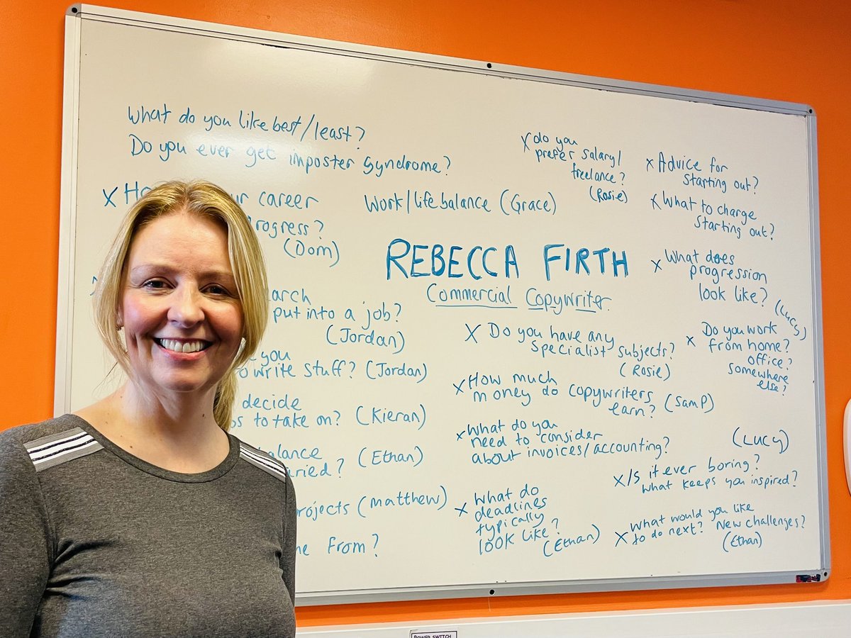 1JennyGibson's tweet image. Thanks to today’s @HudUniMedia special guest @Beckwrite who did a Q&amp;amp;A about her career &amp;amp; patiently answered a tonne of nosy &amp;amp; incisive questions about #freelance #copywriting #PR life from our 3rd year transmedia writers ✏️💰👏🏻
