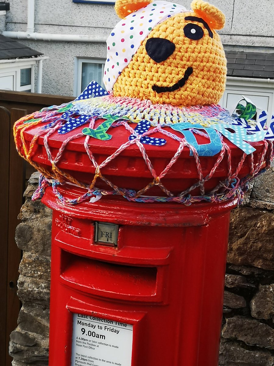 WenF2226's tweet photo. And another great effort on the Turnchapel postbox for  @BBCCiN https://t.co/3hu5N4xHd4
