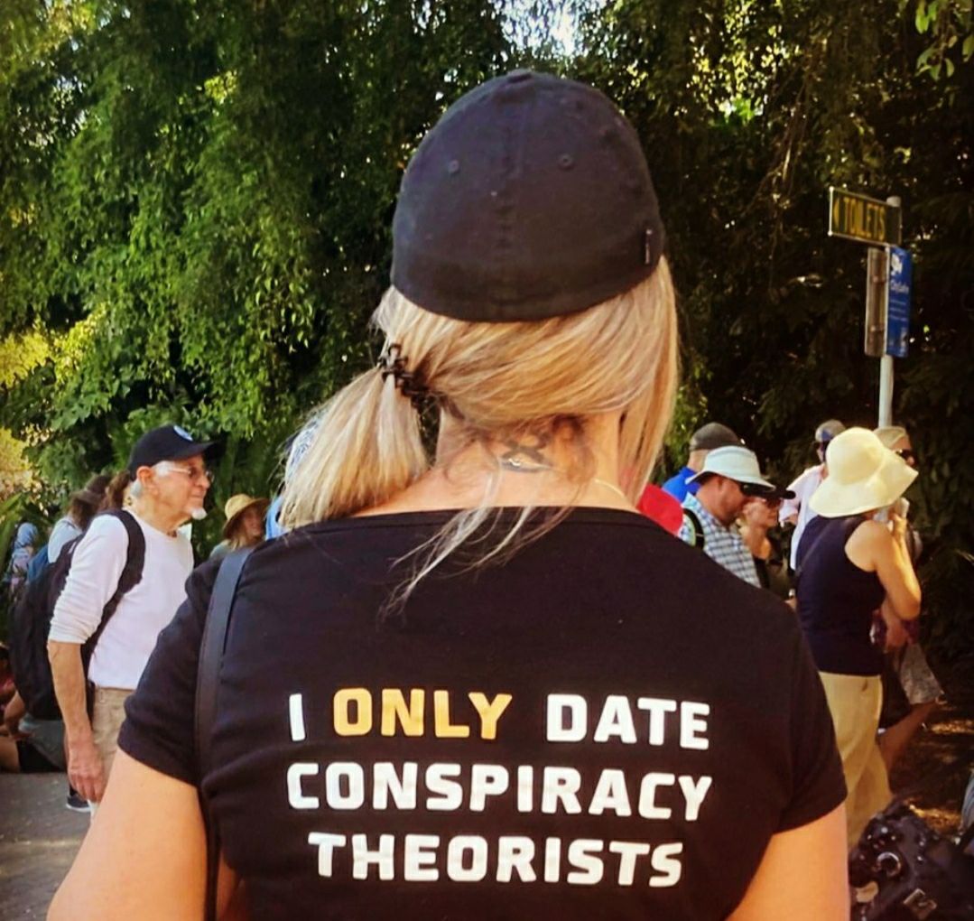 Chayenn72766251's tweet photo. I need a top like that 😉😄 https://t.co/0dNotKh2VA