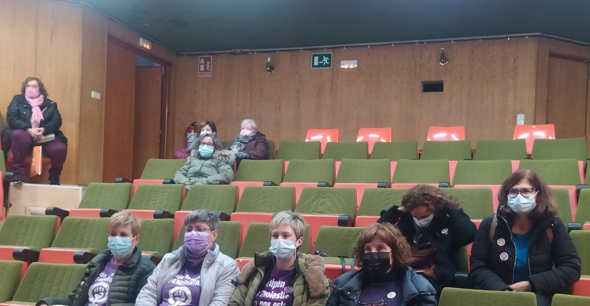BAFeminista's tweet photo. Día Internacional para la Erradicación de la Violencia contra las Mujeres. #Andorra
#Alcorisa
#25N
#NiUnaMenos https://t.co/BQElPtfEs3