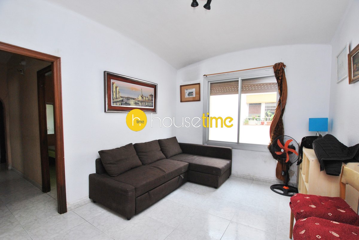 housetimeInmo's tweet photo. Piso de 71m2 en Barcelona, a reformar y con luz natural. ¡Es tu oportunidad para diseñar tu piso ideal! 😉👏
https://t.co/9qlMpskk5t
✔3 dormitorios
✔1 baño
✔Ascensor
🏡https://t.co/tJcky6Tu0A 📞930111954
#Housetime #barcelona https://t.co/FmVk1bFS4g