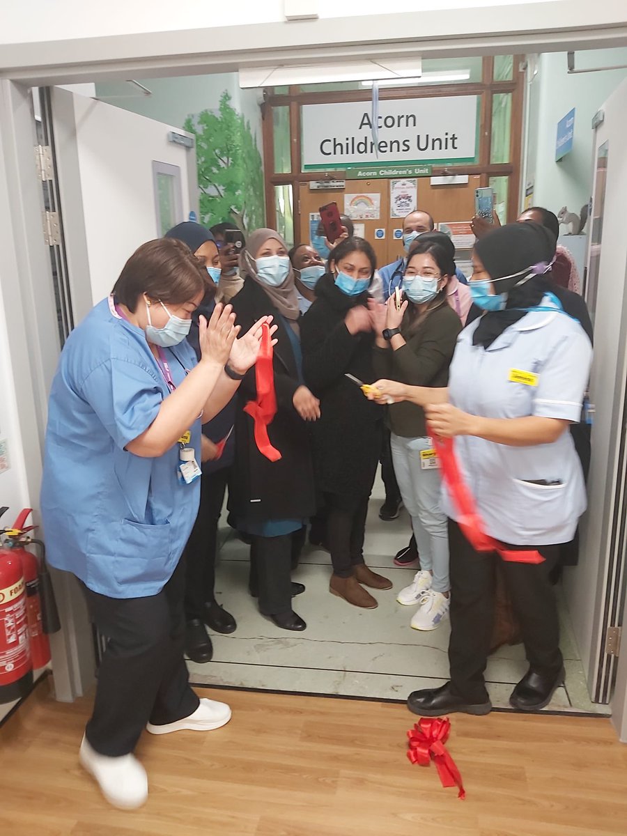 Elizabeth_WXH's tweet photo. Elizabeth Ward opening ceremony!    🎉🎊💃 https://t.co/LNrpTSGzmW
