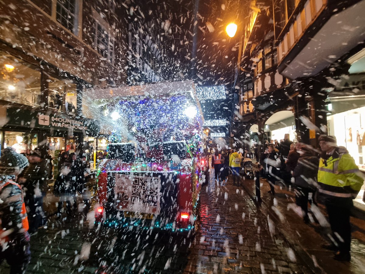 Chester Grosvenor 76 Round Table tweet media