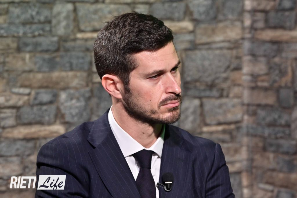 Rietilife's tweet photo. Roberto Donati alla Rana: "Dopo le comunali 2022 tornerà assessorato allo Sport" - https://t.co/HbqgUqFNU3 https://t.co/7enPvjK5YB