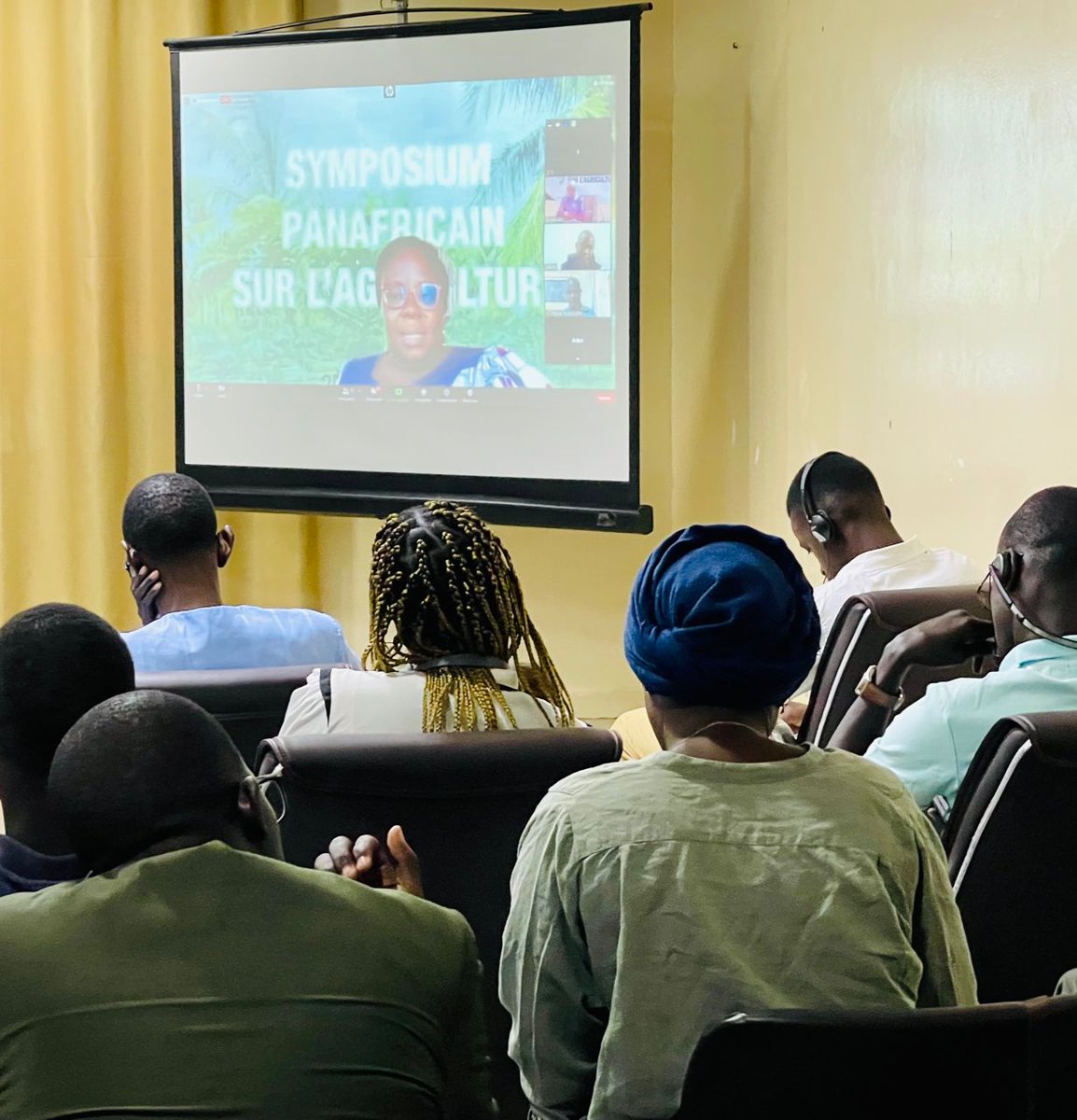exclusive_dee10's tweet photo. Apparently, participants have really learnt and benefited a lot from todays #Craving4Development2021
Don’t miss the last day's own https://t.co/T1vlxe5Nhi