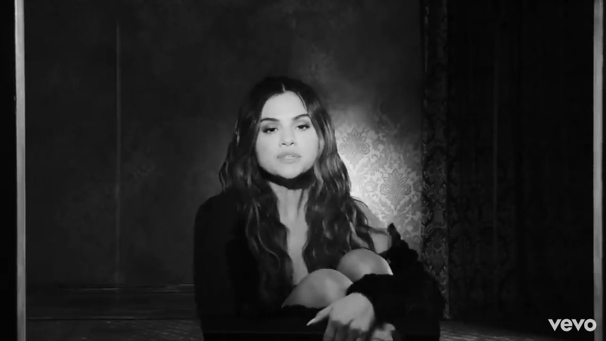 Selena gomez love you to love. Selena gomez love you to love me. Selena gomez. Selena gomez love to love. Selena gomez love to love.