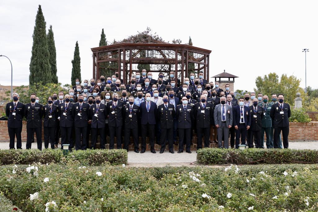 GaulaPolicia's tweet photo. Finaliza el X Congreso Internacional contra el Secuestro y la Extorsión #CIPSE, en #España concluimos que la prevención es una herramienta fundamental contra la evolución delictiva. El factor del éxito en la cooperación internacional es el trabajo en equipo. #YoNoPagoYoDenuncio https://t.co/ptCryIXkjo