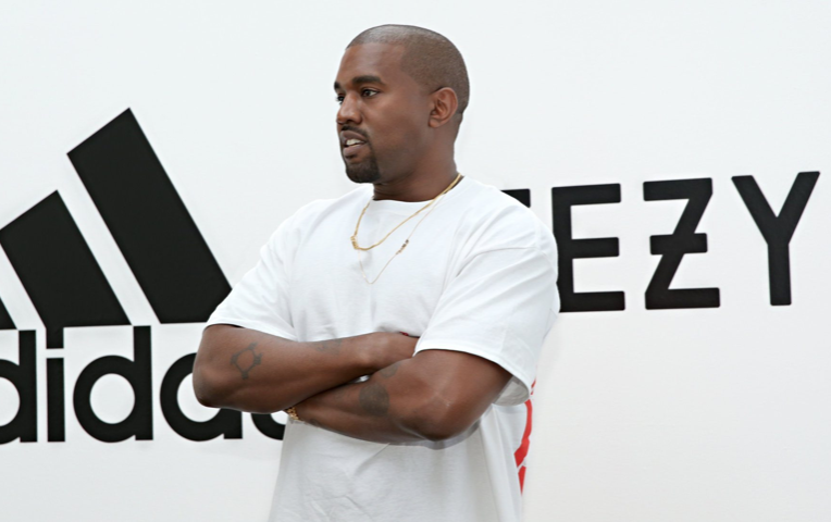 Mariearnd81's tweet photo. In order to increase their visibility and thus to increase their sales, the brands make partnerships with stars as for example the collaboration of Adidas with Kanye west by creating a new pair of sneakers the yeezy.  
@lets_NEUROmkt
  #NMKTRCH https://t.co/ZrGQdOYL7i